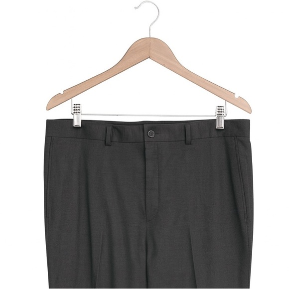 Haggar Classic Fit No-Iron Gray Flat-Front Dress Pants – Size 38/30 - Picture 2 of 2